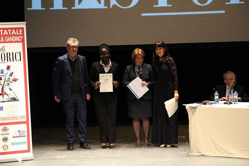 8f5de512-d662-40af-ac89-7a83bb3347d7